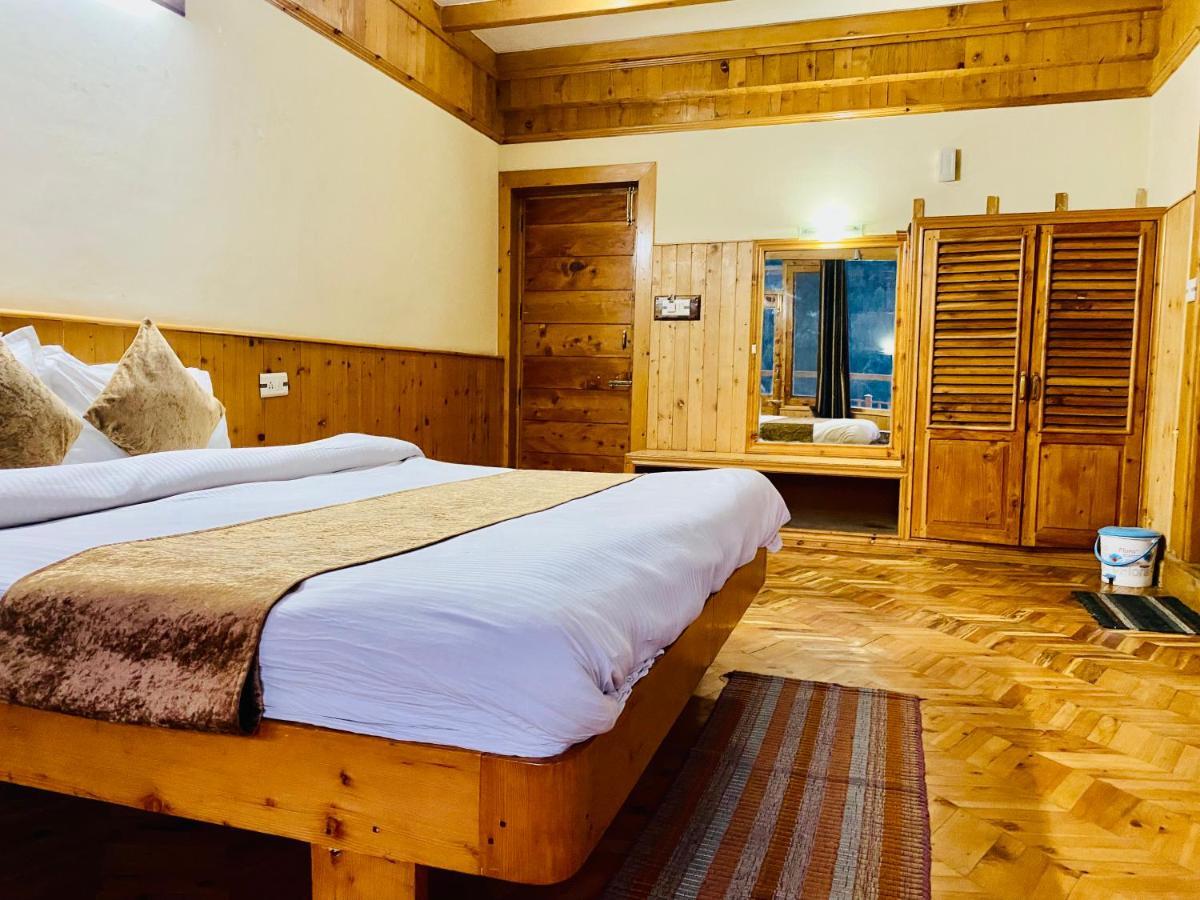 Hotel Valley Of Gods Manali  Ngoại thất bức ảnh