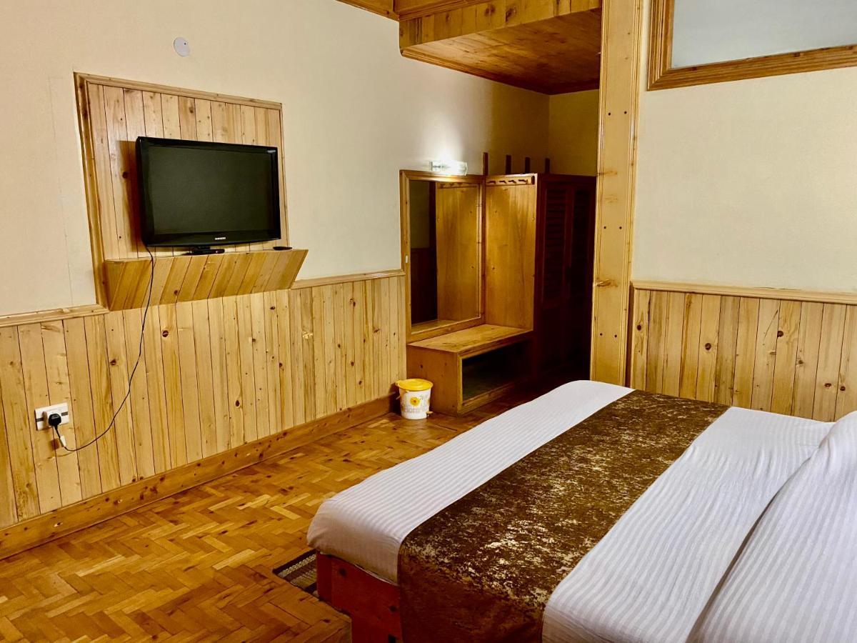 Hotel Valley Of Gods Manali  Ngoại thất bức ảnh