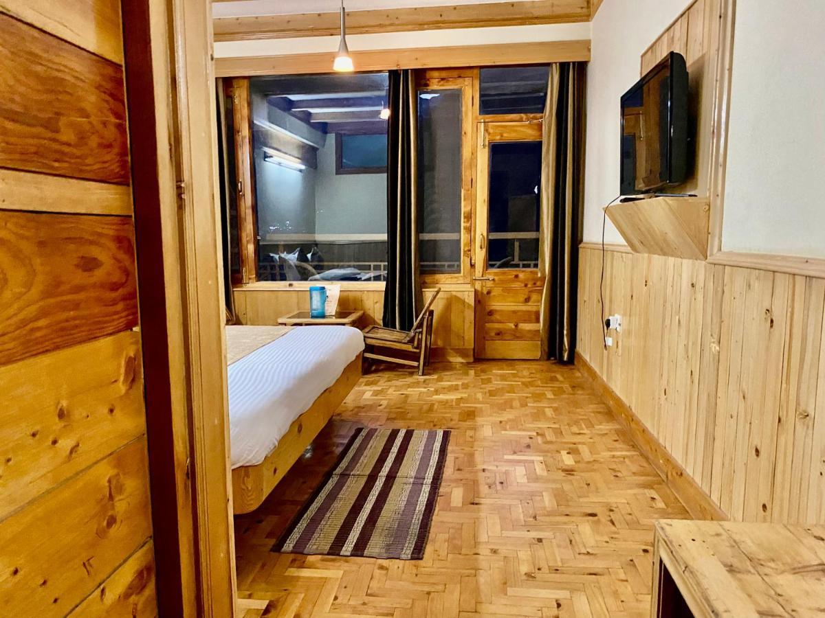 Hotel Valley Of Gods Manali  Ngoại thất bức ảnh