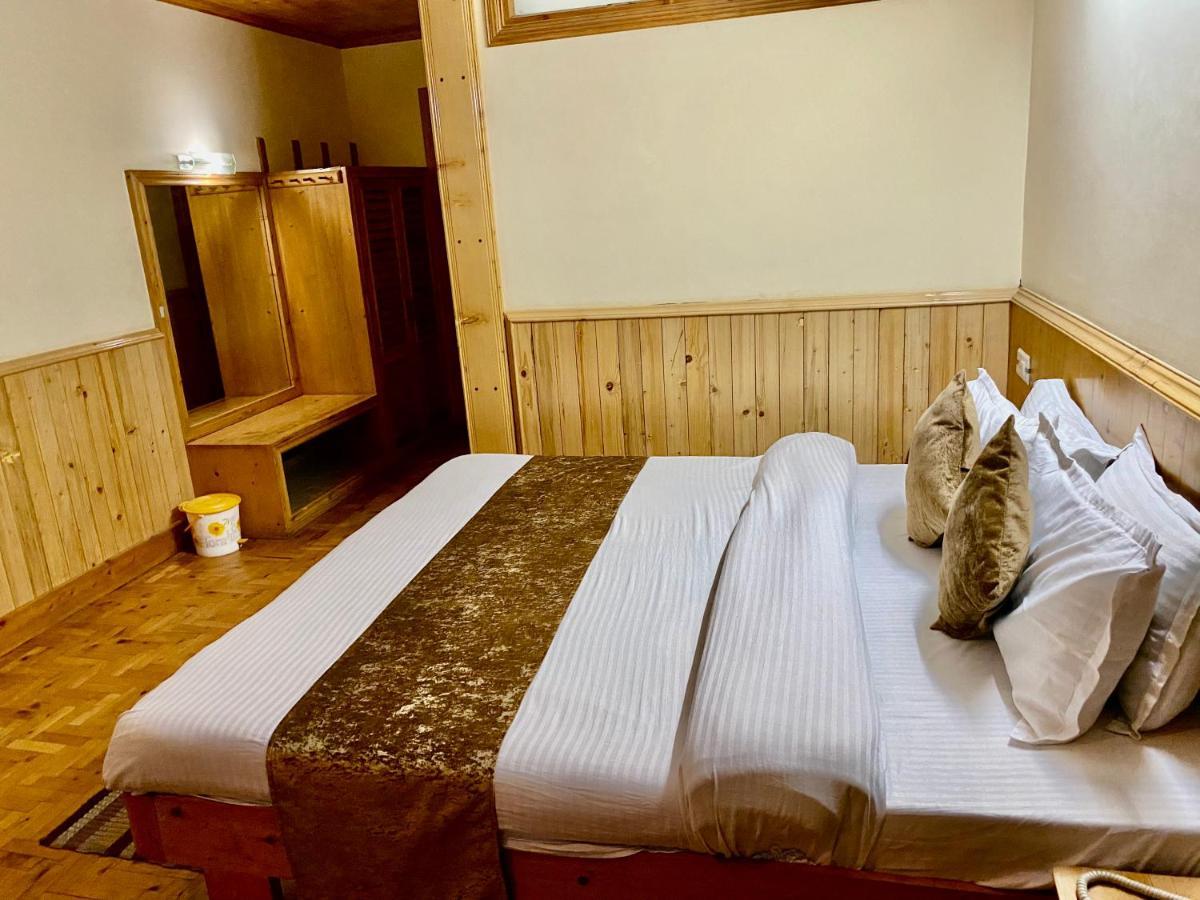 Hotel Valley Of Gods Manali  Ngoại thất bức ảnh