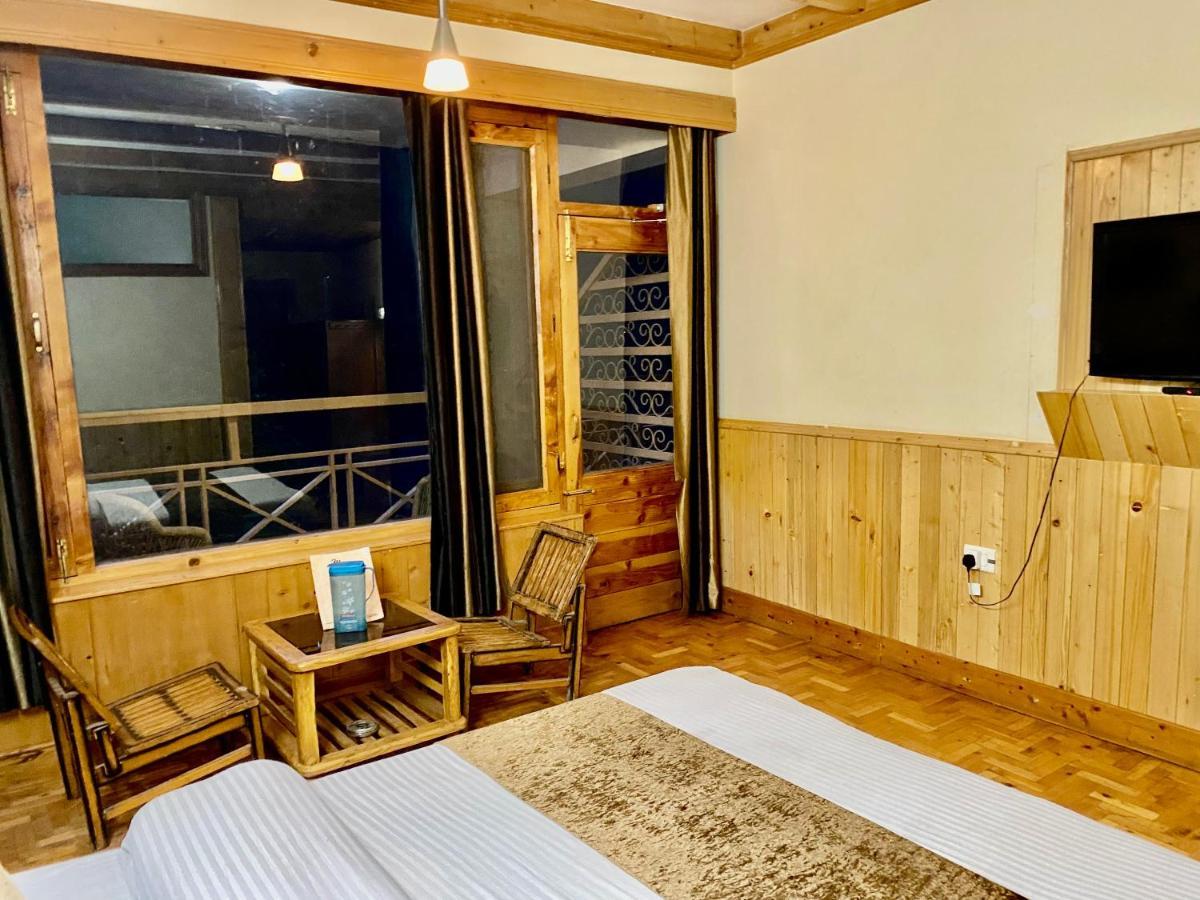 Hotel Valley Of Gods Manali  Ngoại thất bức ảnh