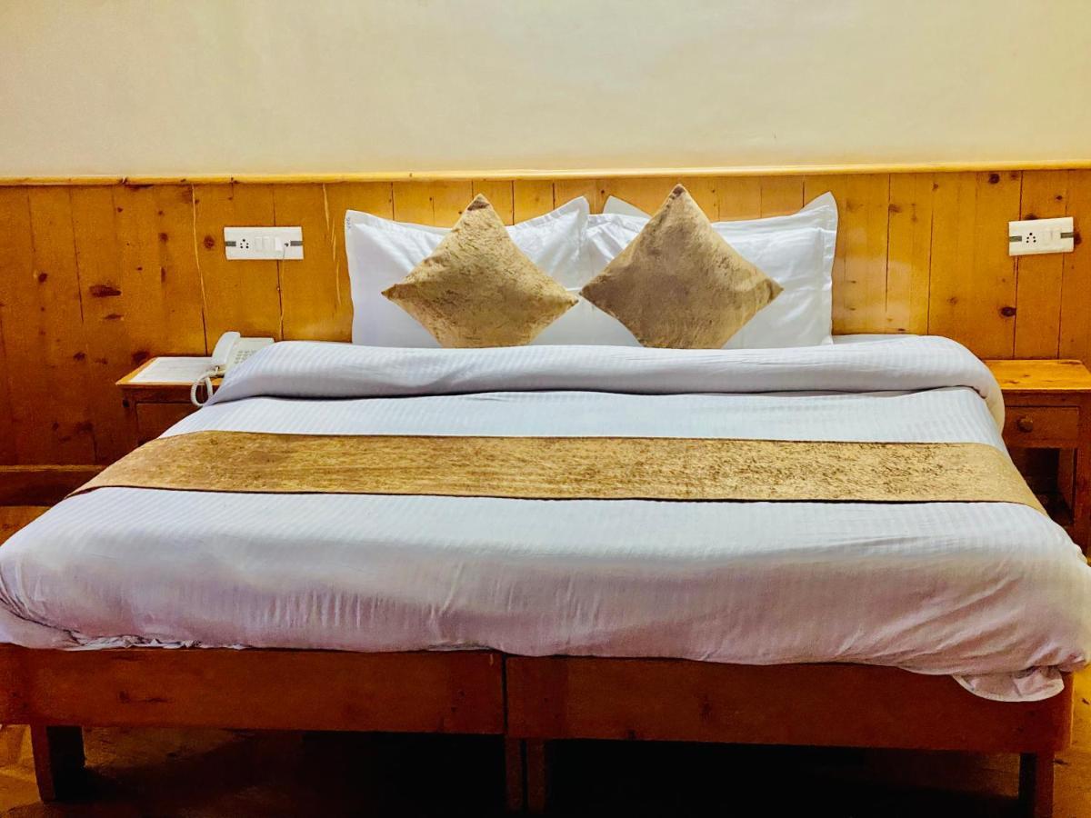 Hotel Valley Of Gods Manali  Ngoại thất bức ảnh