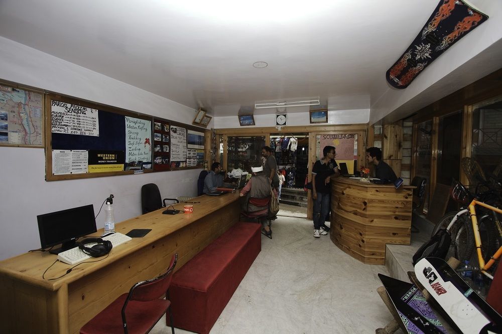 Hotel Valley Of Gods Manali  Ngoại thất bức ảnh
