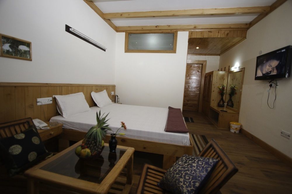 Hotel Valley Of Gods Manali  Ngoại thất bức ảnh